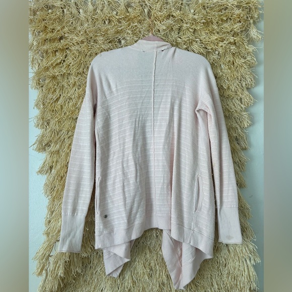 SOLD🚨LULULEMON✨GUC SILKY SOFT✨ Find Your Calm Wrap✨Chantilly✨Size 4 - Picture 8 of 16